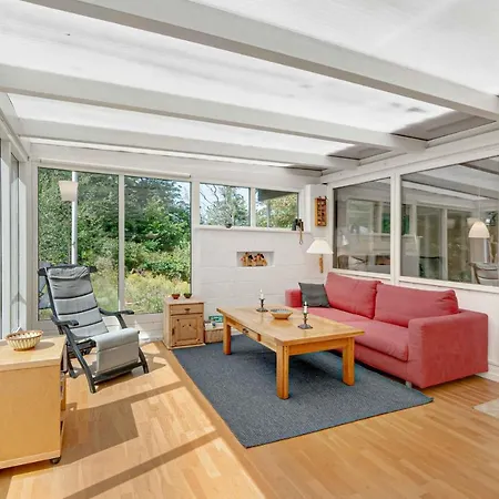 Large In A Peaceful And Scenic Area * Hundested